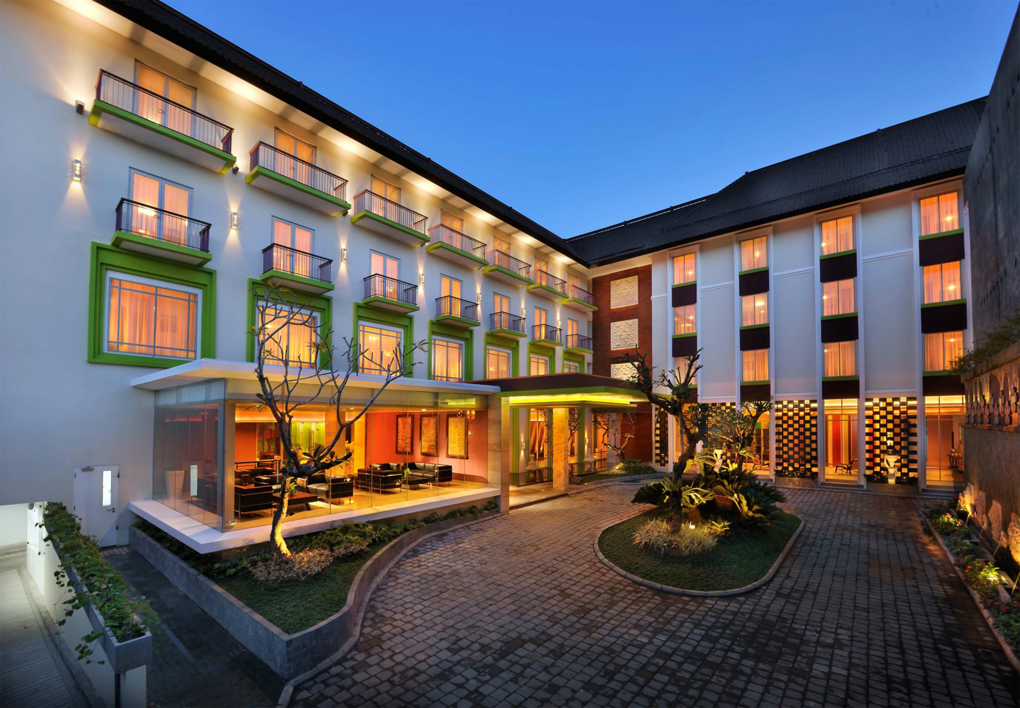 Hotel Ibis Styles Bali Denpasar Exterior foto