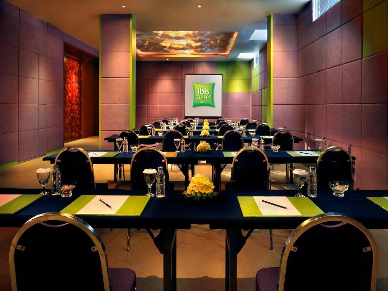 Hotel Ibis Styles Bali Denpasar Exterior foto