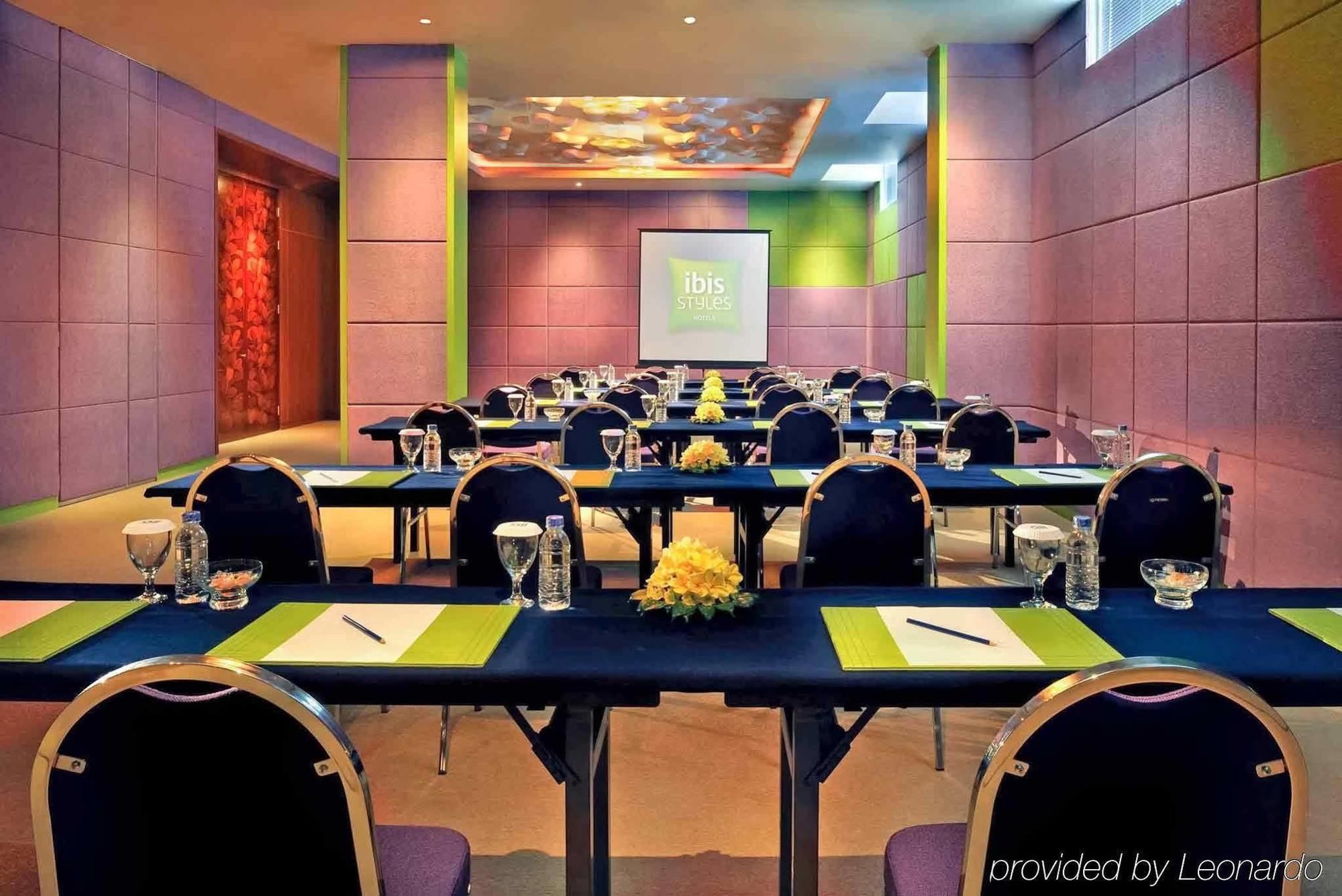 Hotel Ibis Styles Bali Denpasar Exterior foto